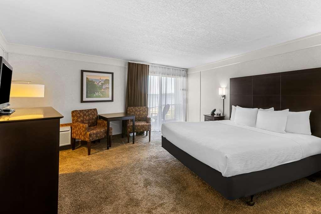 Quality Inn Lakefront Saint Ignace Rum bild