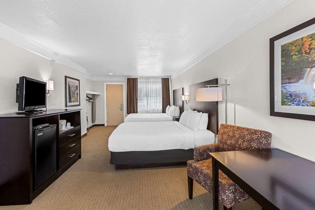 Quality Inn Lakefront Saint Ignace Rum bild