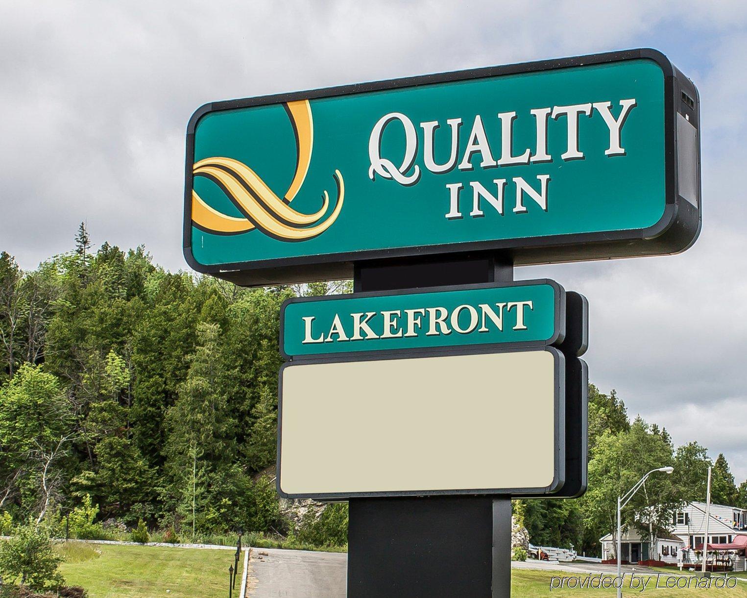 Quality Inn Lakefront Saint Ignace Exteriör bild